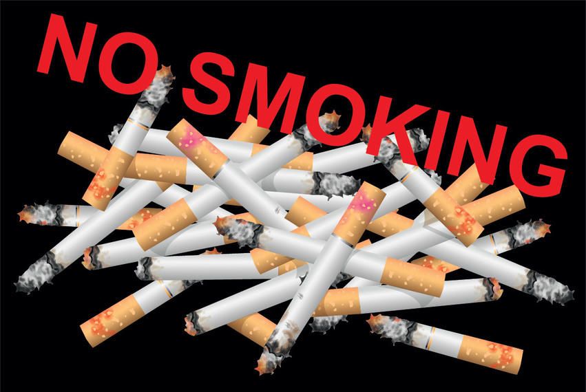 Cigarros destruídos sem mensagem de fumar Cigarros destruídos sem mensagem de fumar