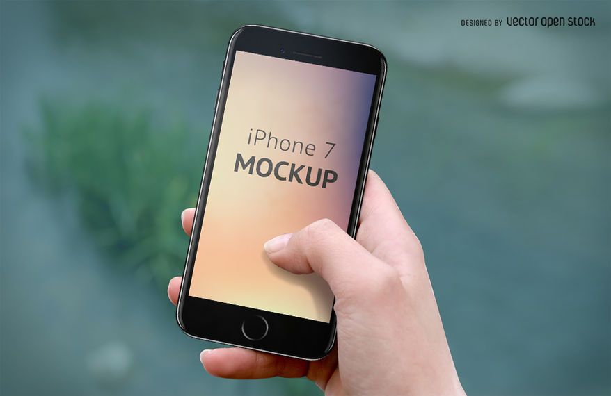 iPhone 7 maqueta PSD en la mano iPhone 7 maqueta PSD en la mano