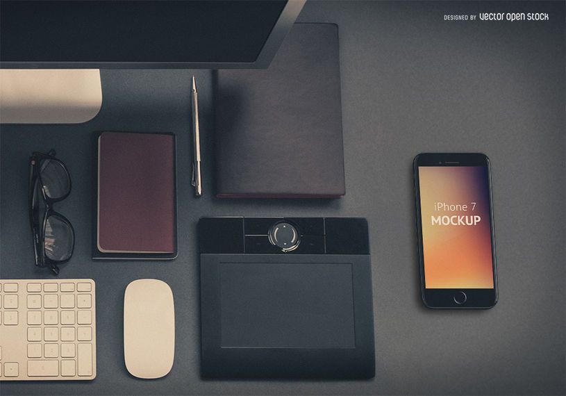 iPhone 7 template on desk PSD iPhone 7 template on desk PSD