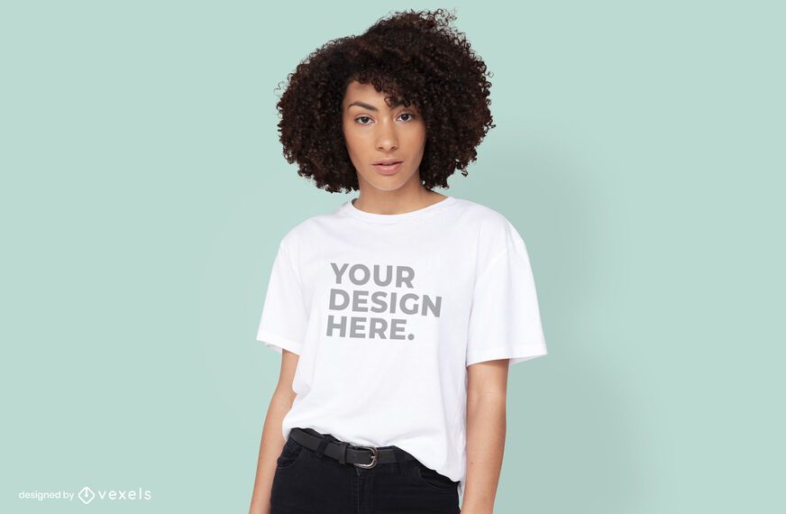 Weibliches Modell T-Shirt psd Modell Design Weibliches Modell T-Shirt psd Modell Design