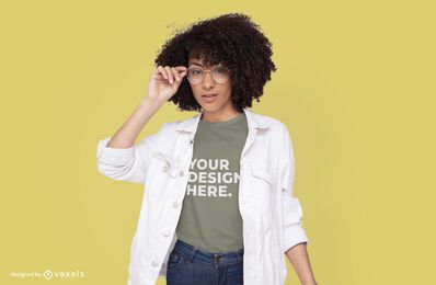 Modelo com design de maquete de jaqueta branca