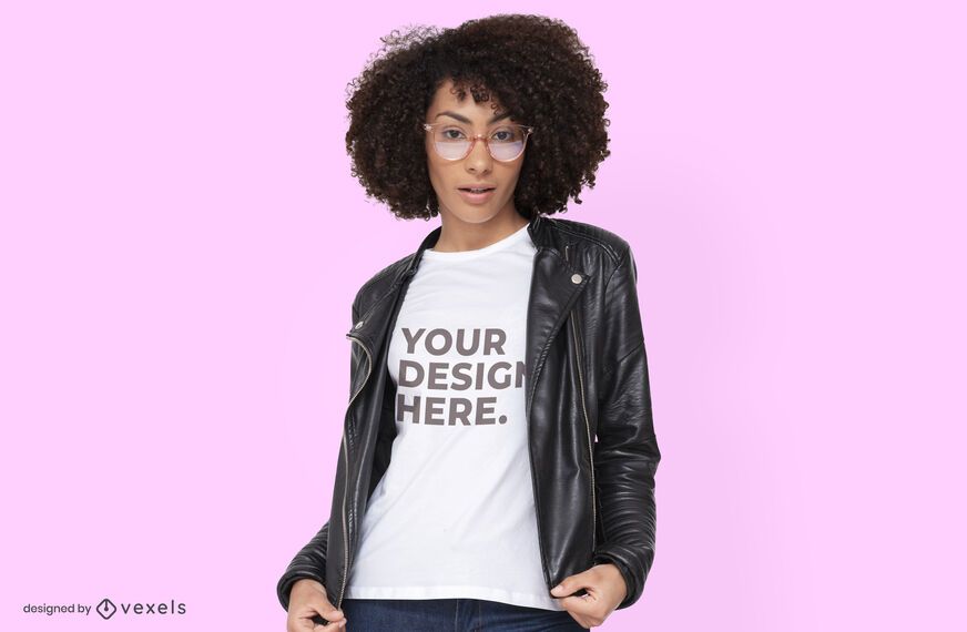 Modelo con diseño de maqueta de camiseta de chaqueta de cuero Modelo con diseño de maqueta de camiseta de chaqueta de cuero