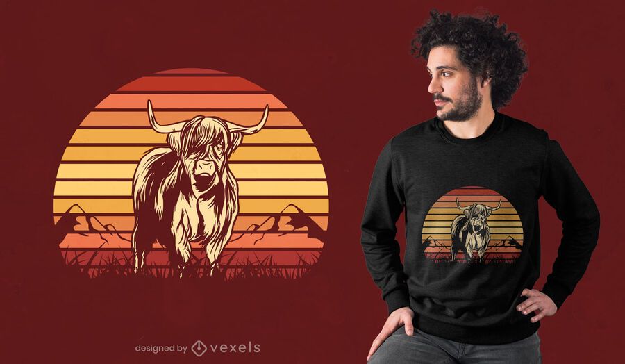 Design de t-shirt do pôr do sol de vaca das montanhas Design de t-shirt do pôr do sol de vaca das montanhas