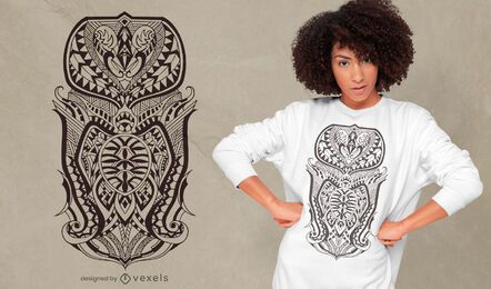 Diseño detallado de camiseta tribal