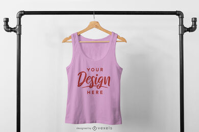 Camiseta sin mangas en maqueta de rack
