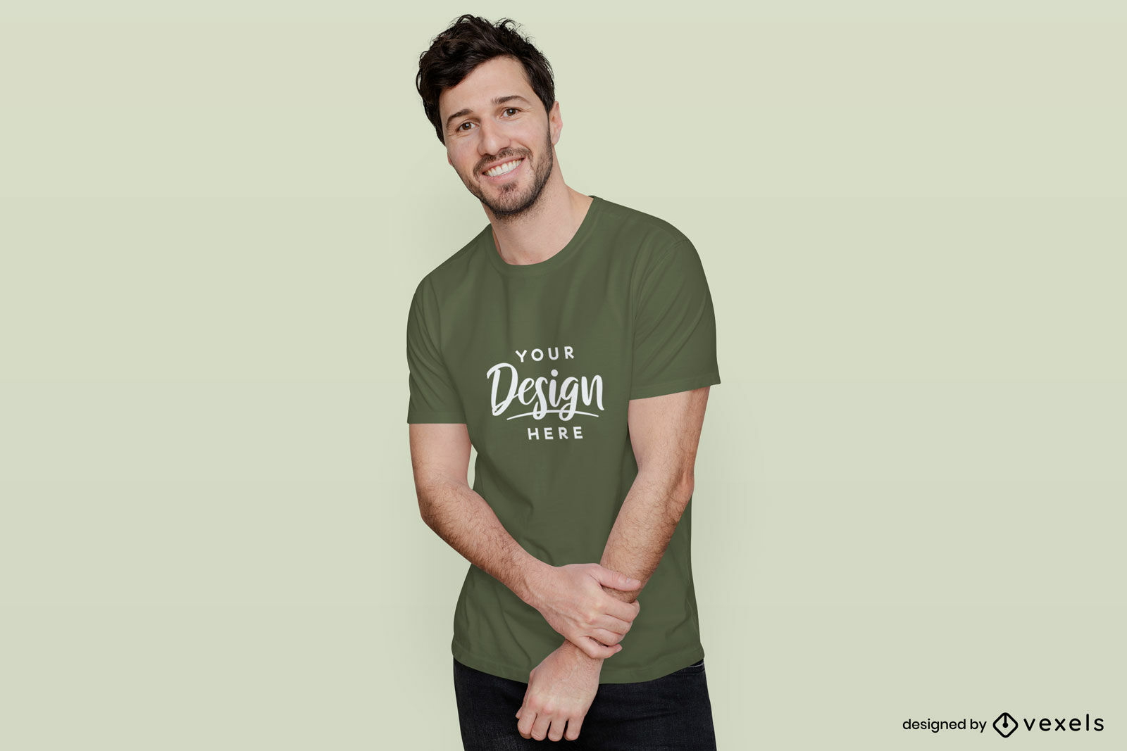 Hombre en camiseta verde con maqueta de fondo plano