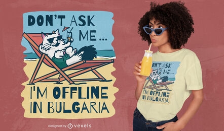 Cat chilling at the beach t-shirt design