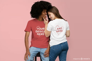 Maqueta de camiseta de hombre y mujer enamorados