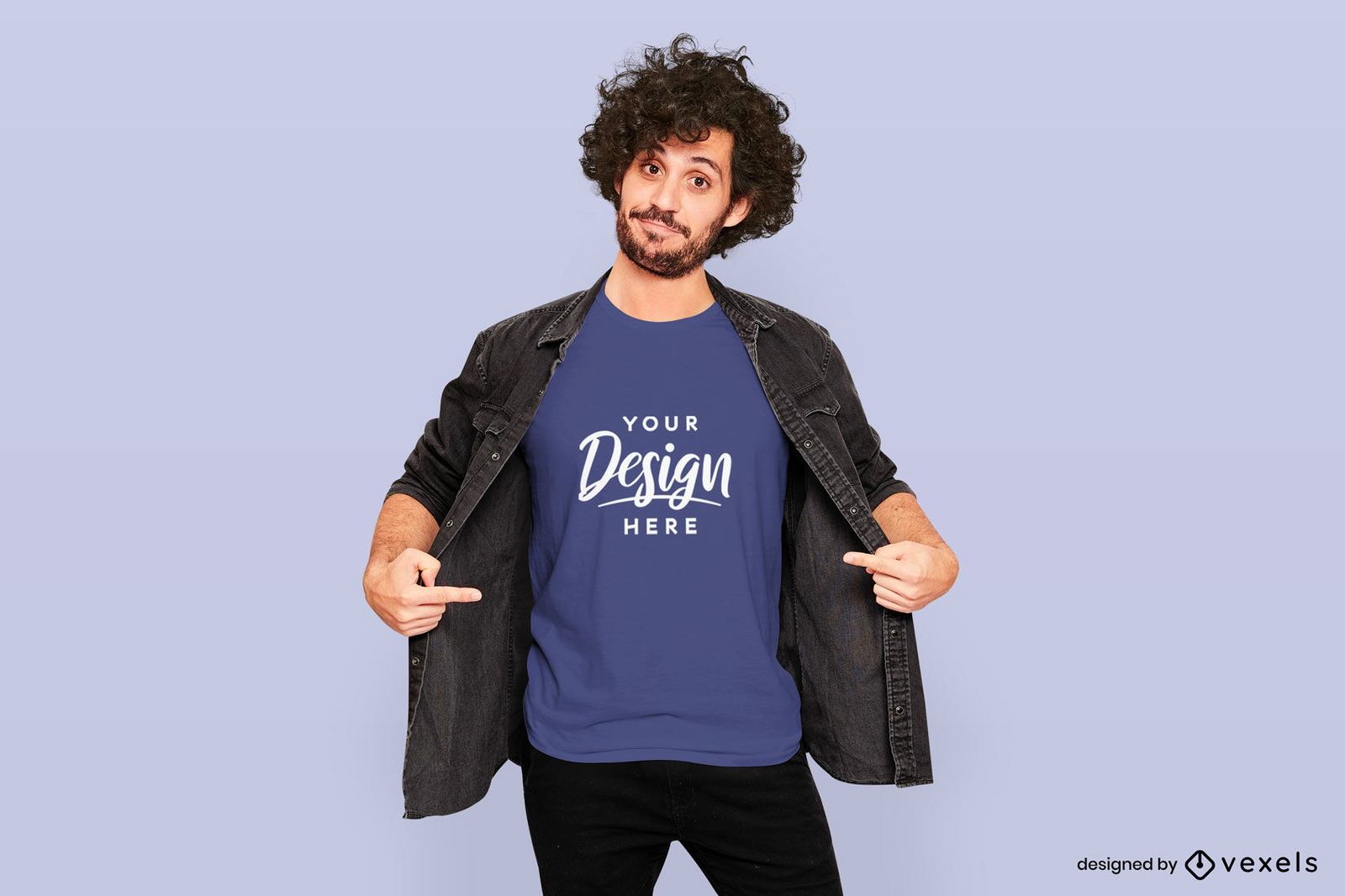 Hombre con camiseta de chaqueta negra diseño psd