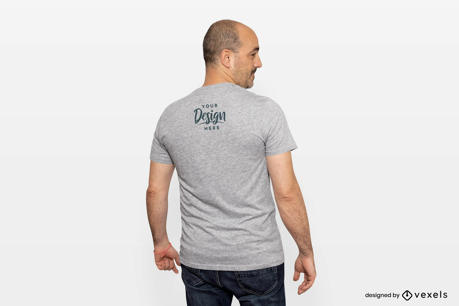 Männliches Modell Seitenprofil T-Shirt Mockup