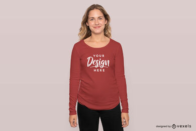 Weibliches Model trägt Sweatshirt-Attrappe