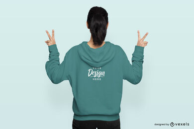 Frau mit braunem Haar und Hoodie-Modell