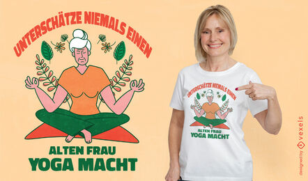 Alte Frau, die Yoga-T-Shirt-Design macht