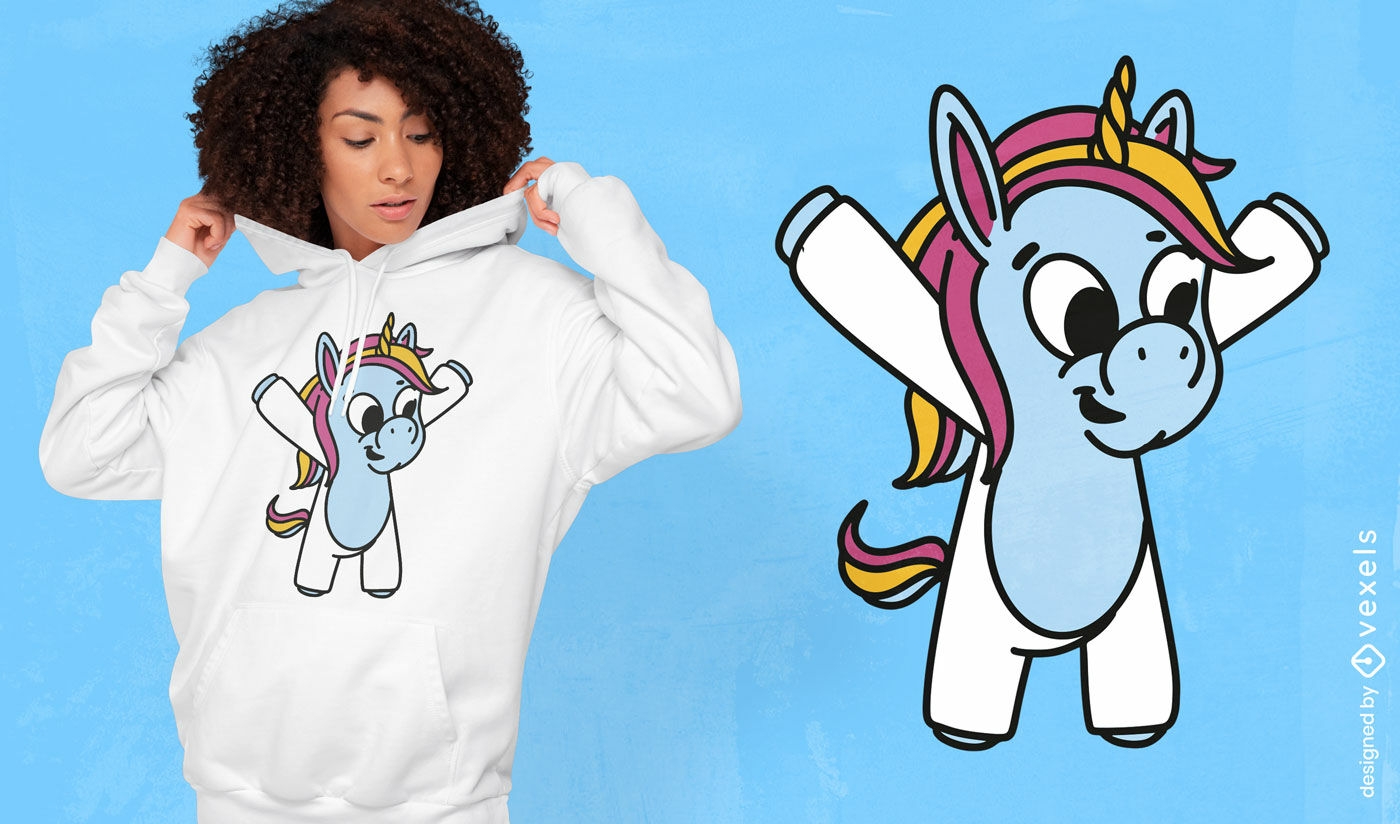 Diseño de camiseta unicornio con brazos arriba.