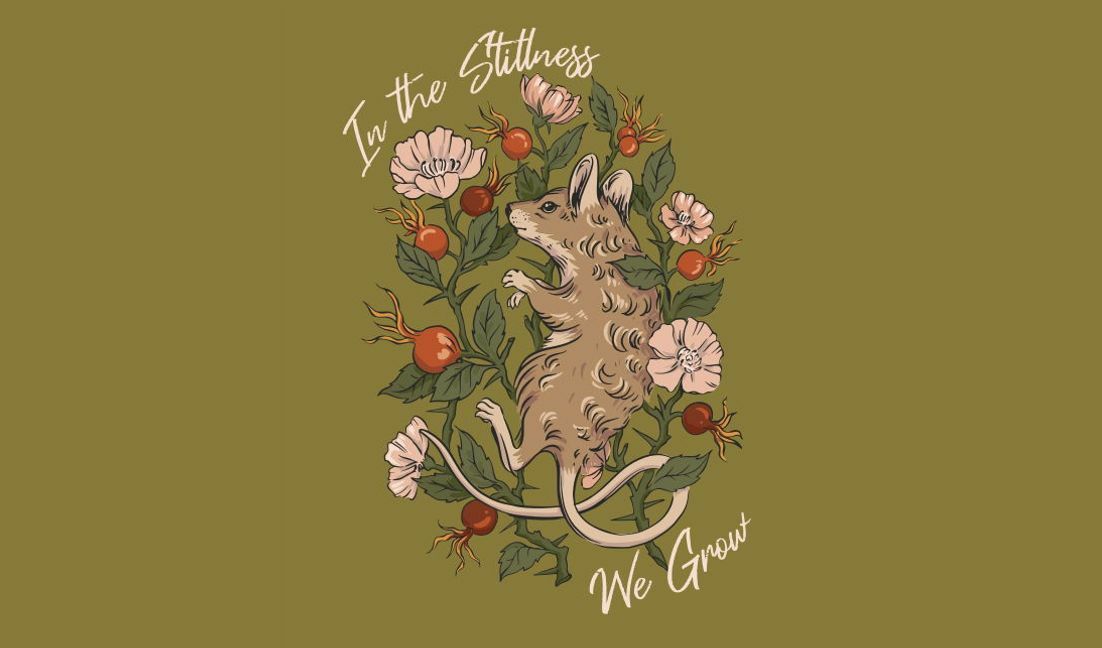 Modelo de design para camiseta Ilustração de um rato caprichoso com citação inspiradora