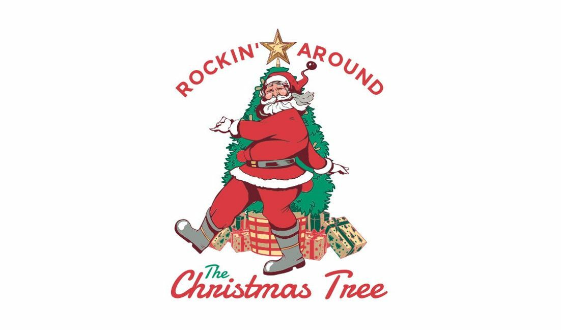 Plantilla de diseño para camiseta Diseño festivo de Papá Noel bailando alrededor del árbol de Navidad.