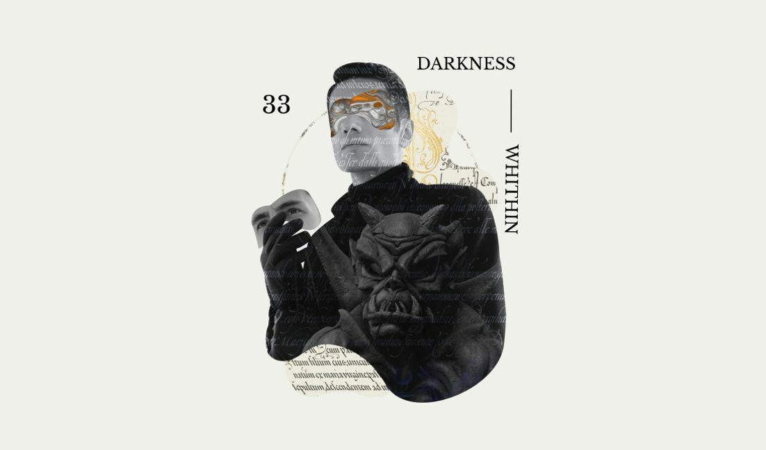 Plantilla de diseño para camiseta Intrigante composición abstracta con máscaras y texto.